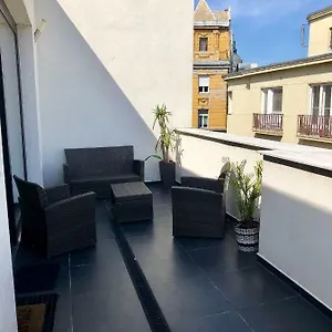 Center Penthouse Apartment
